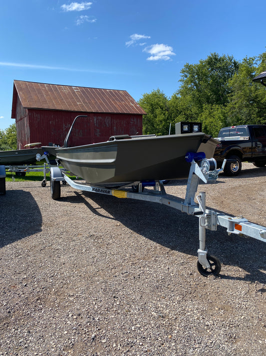 WI GO-DEVIL | 18x54 Surface Drive Boat Open Floor Layout