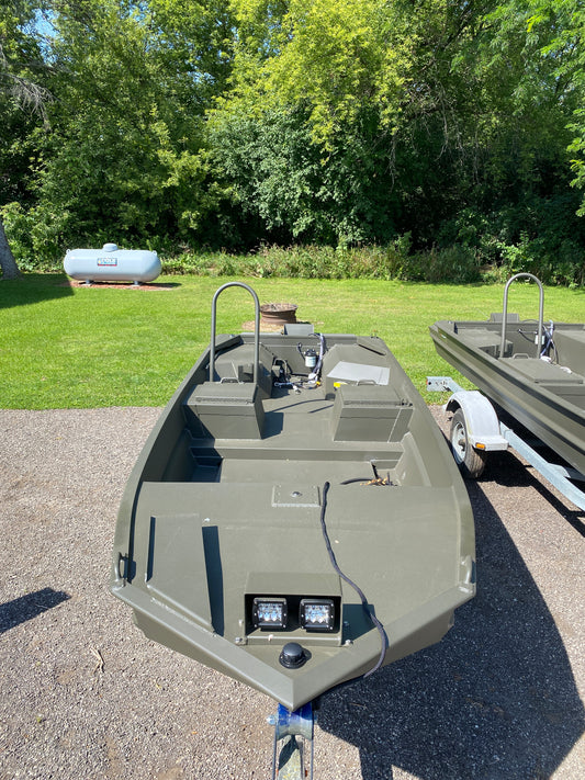 WI GO-DEVIL | 16x48 Surface Drive Boat Split Seat Layout