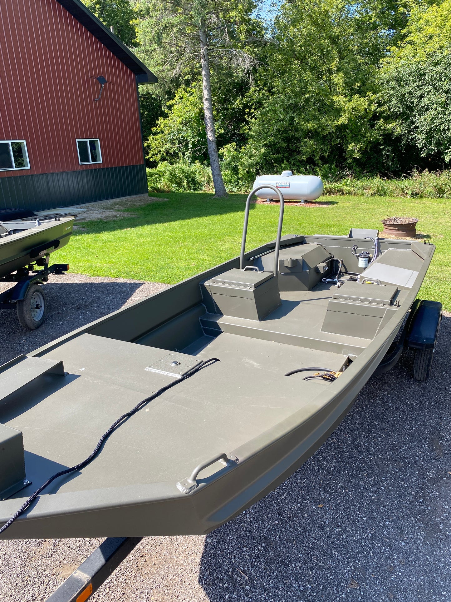WI GO-DEVIL | 16x48 Surface Drive Boat Split Seat Layout
