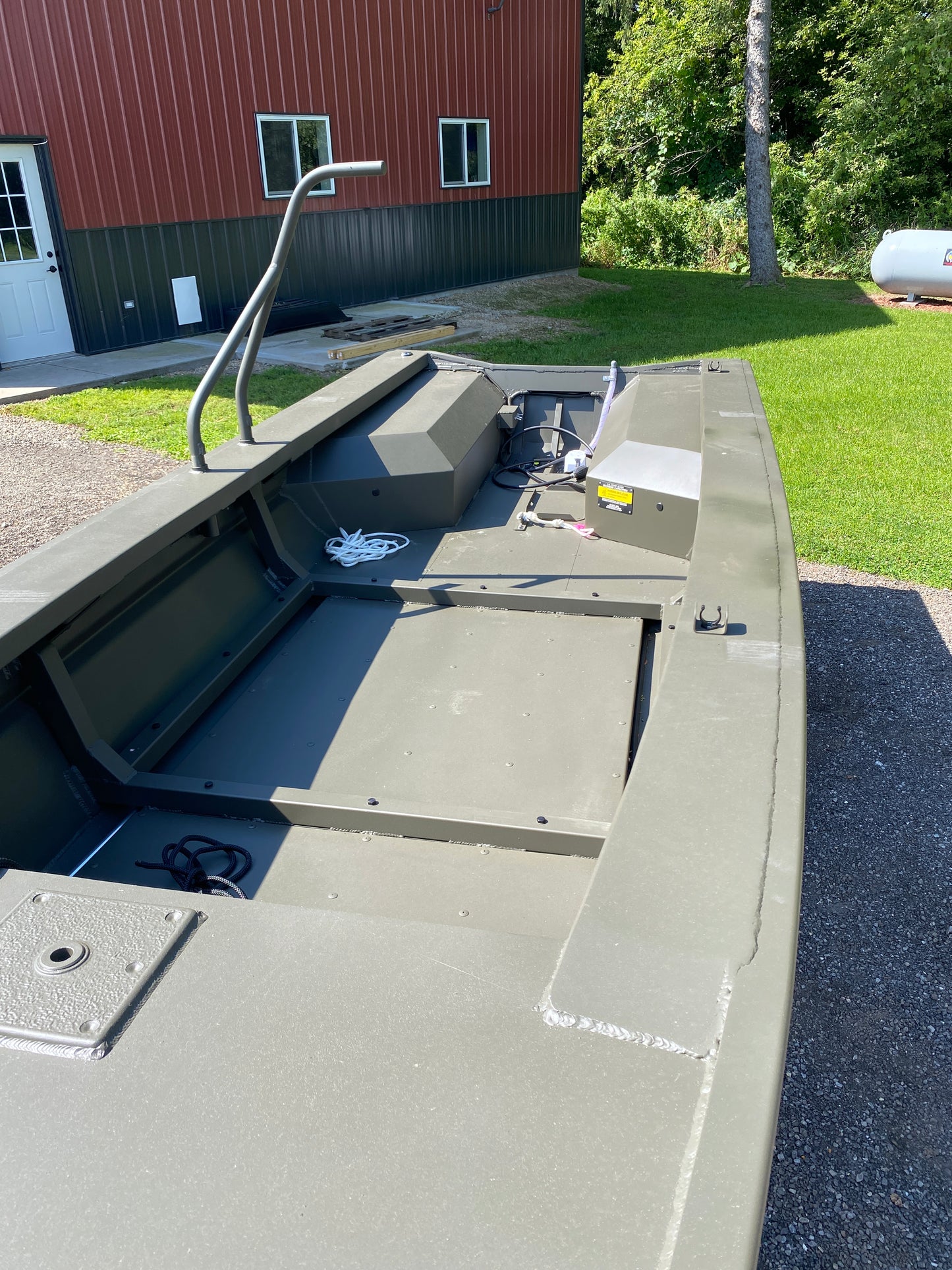 WI GO-DEVIL | 16x44 Duck Hunting Boat Split Seat Layout
