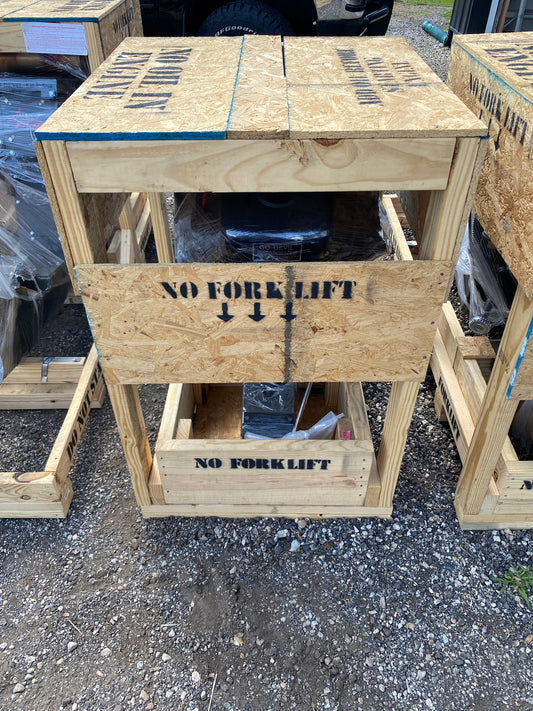 WI GO-DEVIL | 40 HP VANGUARD Surface Drive Electric Trim FNR