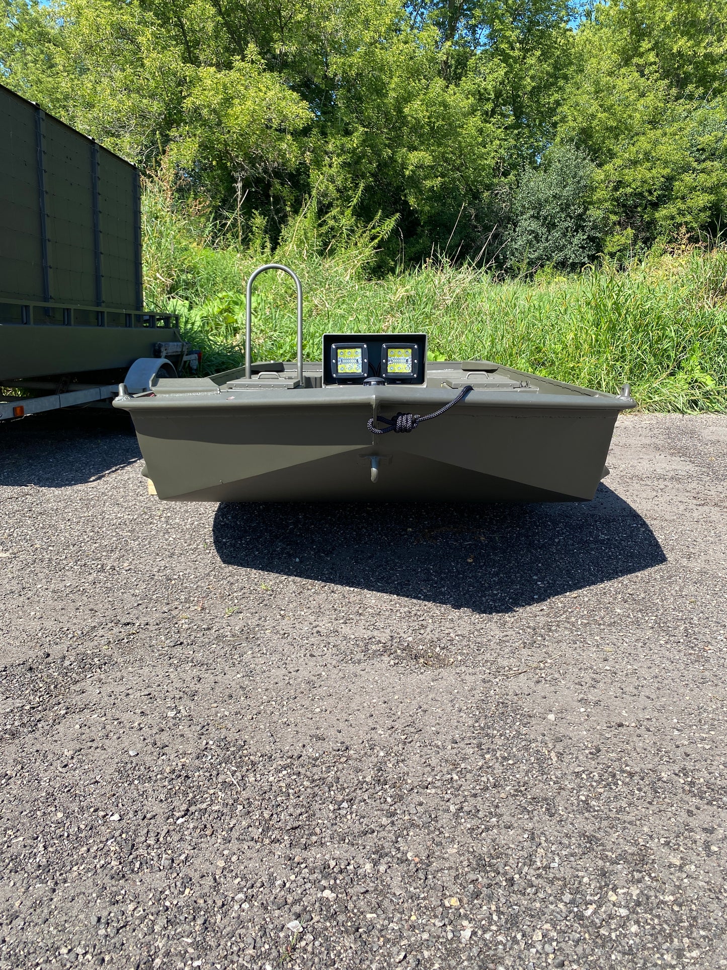 WI GO-DEVIL | 16x60 Surface Drive Boat Split Seat Layout