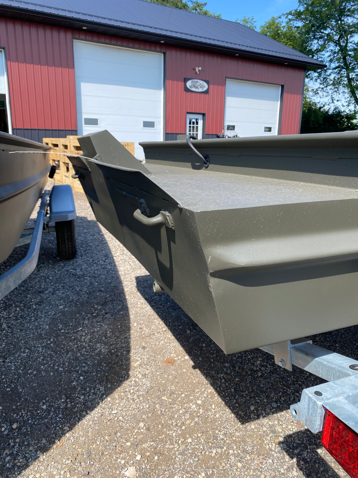 WI GO-DEVIL | 18x54 Surface Drive Boat Open Floor Layout