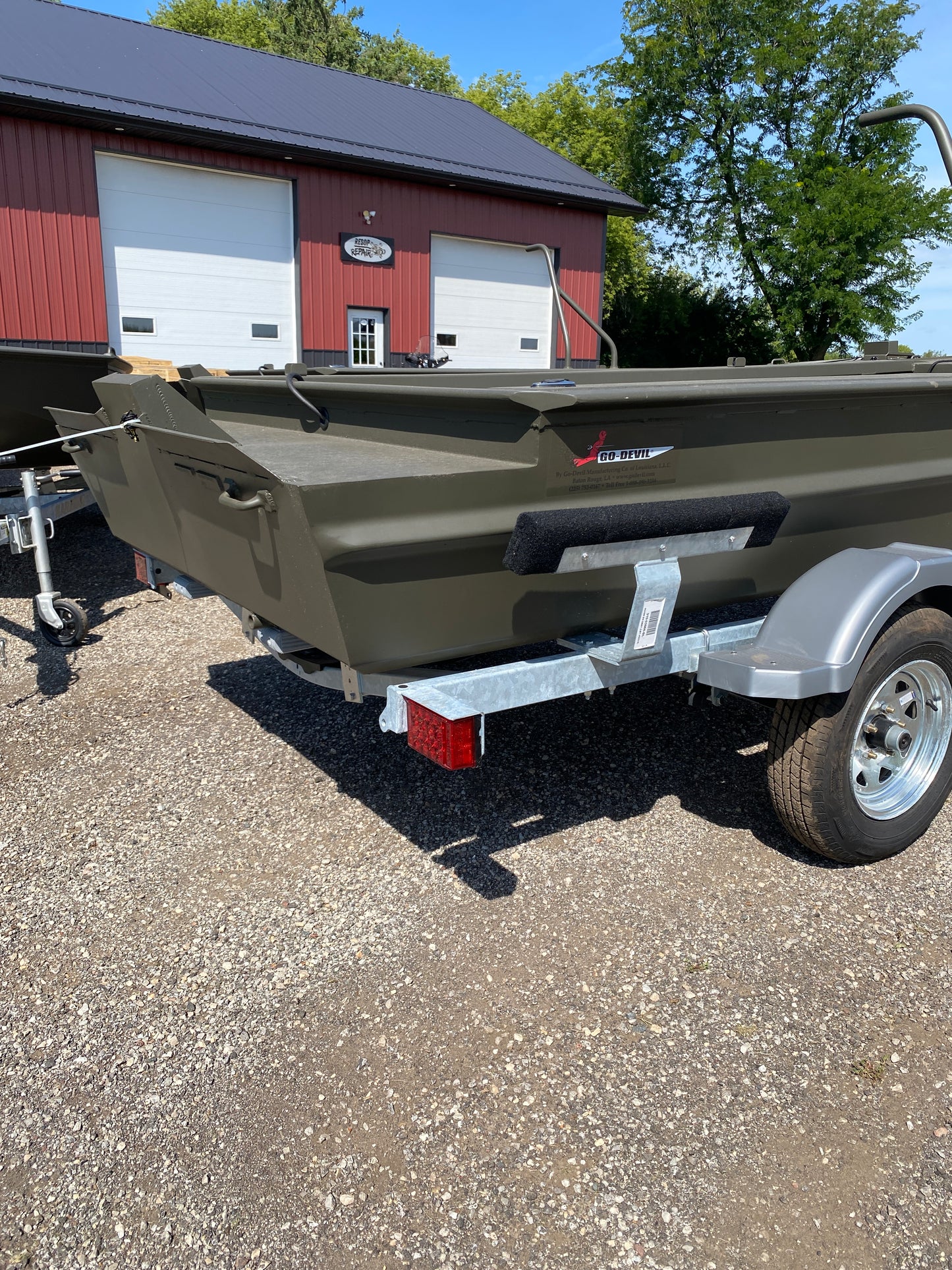 WI GO-DEVIL | 16x54 Surface Drive Boat Open Floor Layout