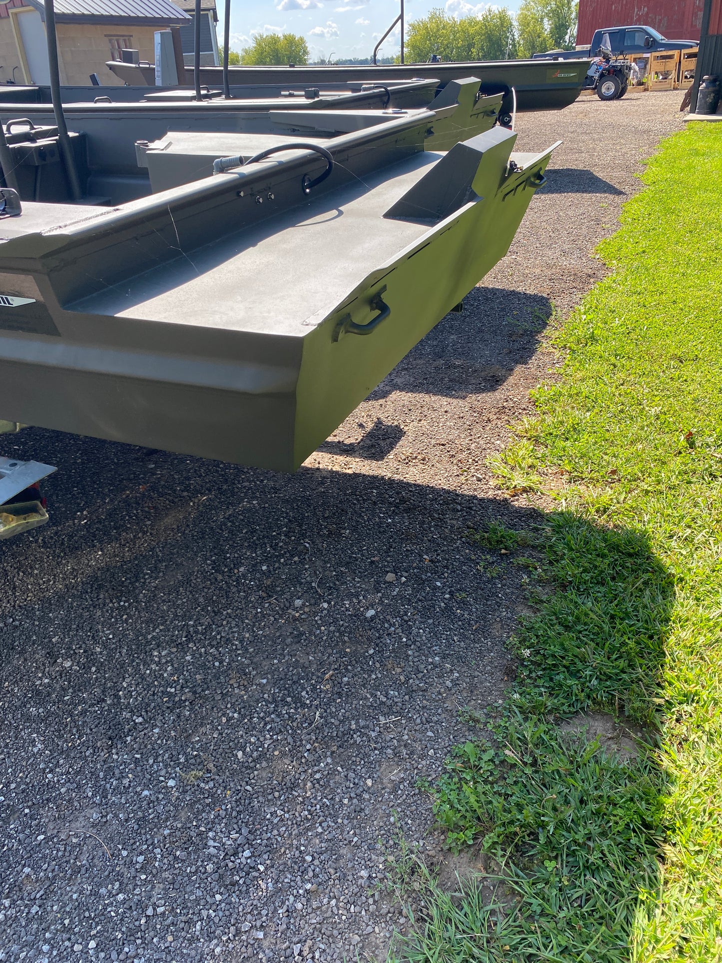WI GO-DEVIL | 18x60 Surface Drive Boat Split Seat Layout