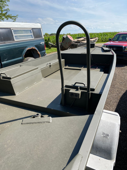 WI GO-DEVIL | 18x60 Surface Drive Boat Split Seat Layout