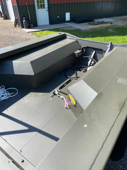 WI GO-DEVIL | 16x44 Duck Hunting Boat Split Seat Layout