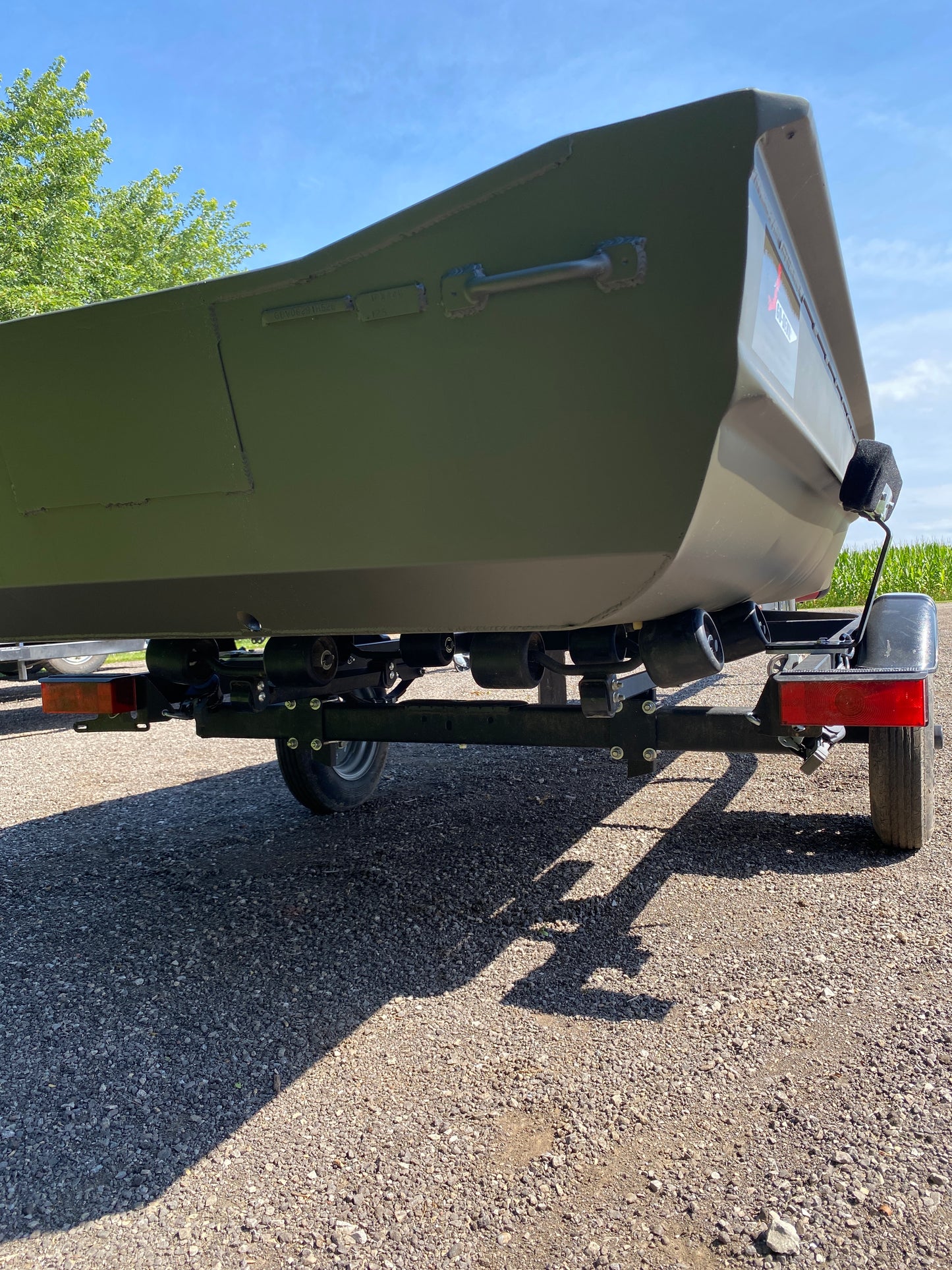 WI GO-DEVIL | 16x44 Duck Hunting Boat Split Seat Layout